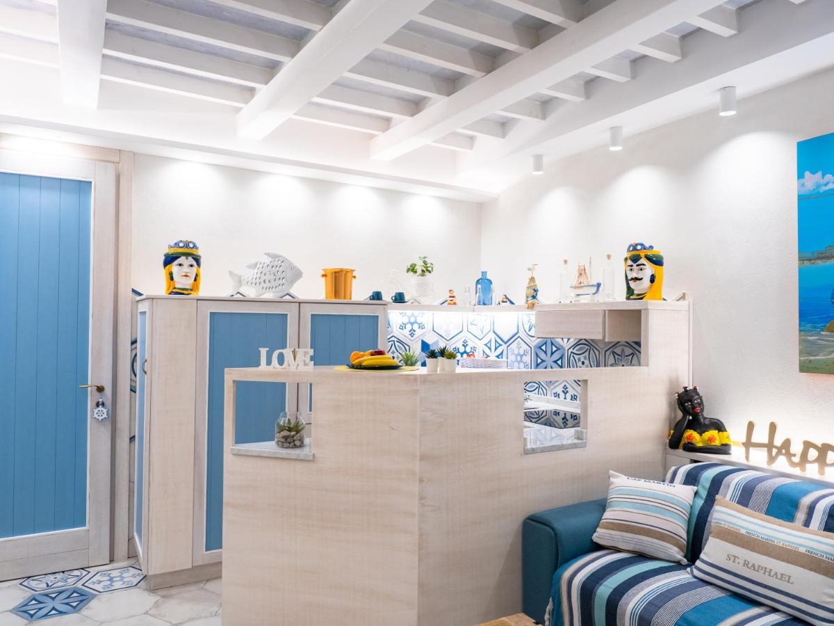 Clicka&Sleep Caracciolo Apartment Naples Exterior photo