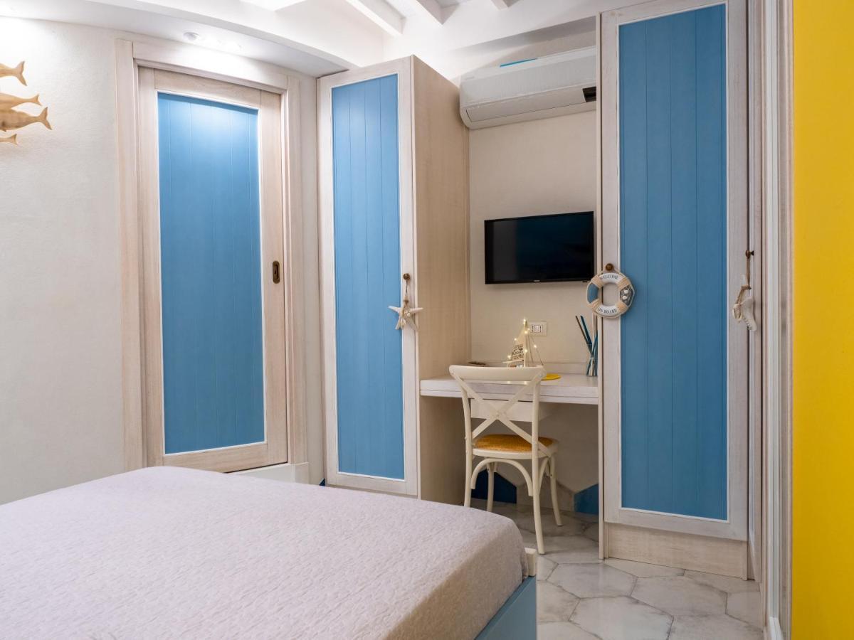 Clicka&Sleep Caracciolo Apartment Naples Exterior photo